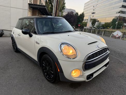 Used 2015 MINI Cooper S FWD image 5
