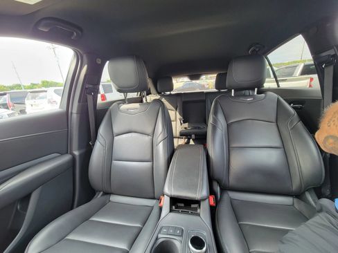 Used 2025 Cadillac XT4 Premium Luxury FWD image 16