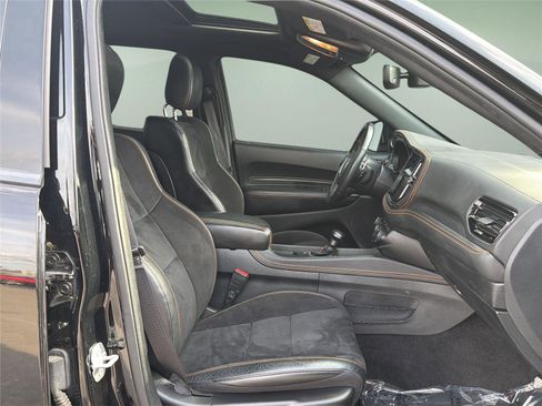 Used 2022 Dodge Durango R/T w/ Quick Order Package 22F image 13