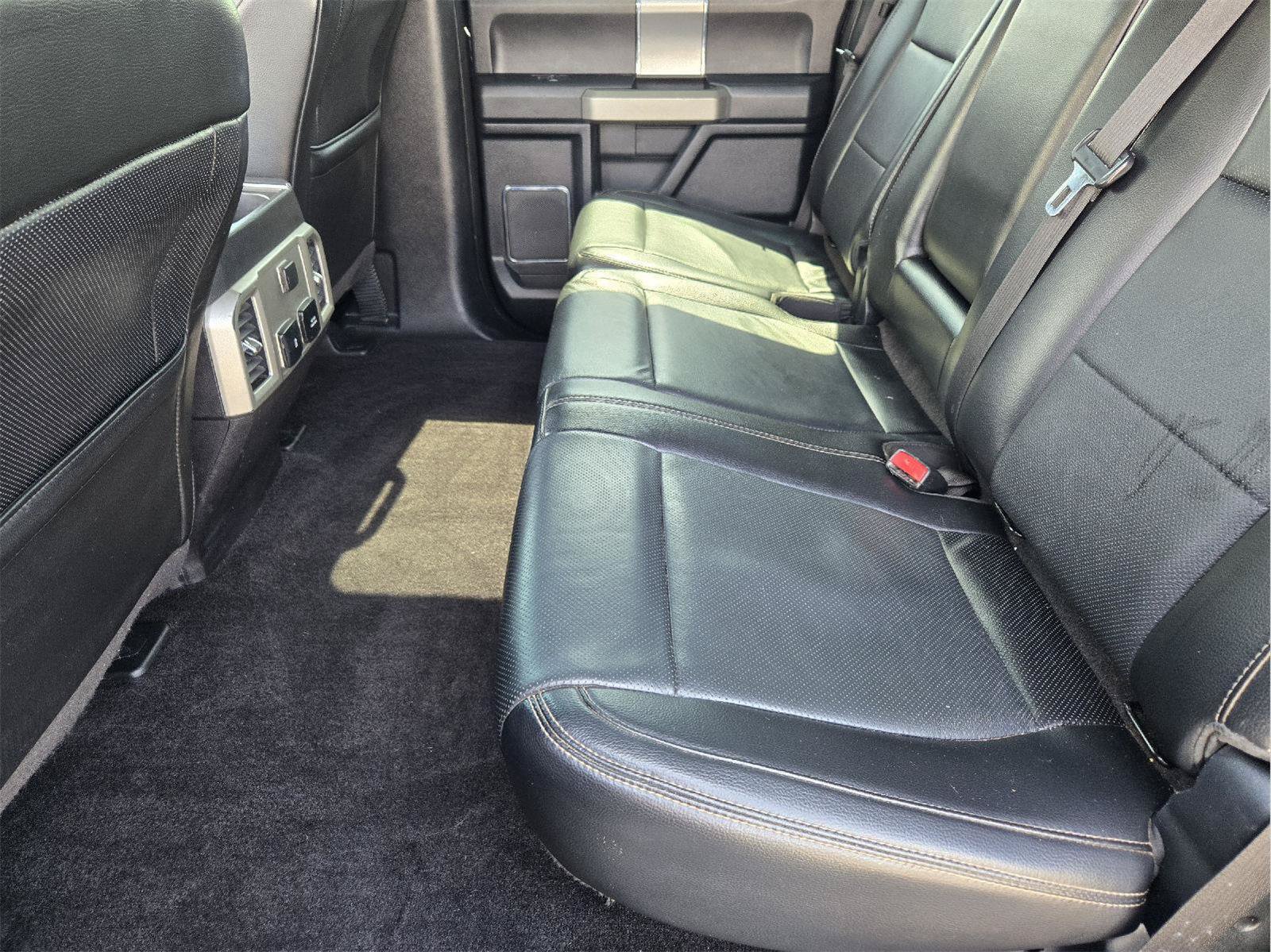 Used 2017 Ford F150 Lariat AWD/4WD image 30