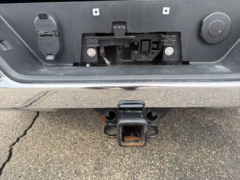 Used 2022 Chevrolet Silverado 1500 LT image 5