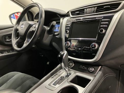 Used 2020 Nissan Murano SV image 47