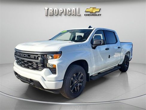 New 2026 Chevrolet Silverado 1500 Custom image 1