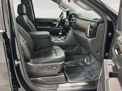 Used 2024 GMC Sierra 1500 Denali w/ Denali Reserve Package image 28