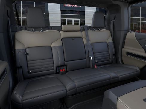 New 2026 GMC Hummer EV 4x4 Crew Cab image 17