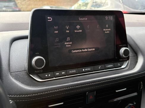 Used 2021 Nissan Rogue SV w/ Premium Package image 9