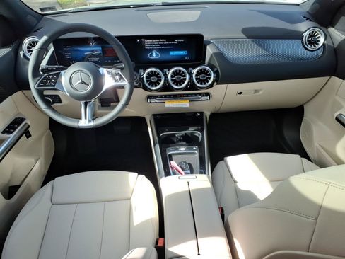 New 2026 Mercedes-Benz GLA 250 4MATIC image 17