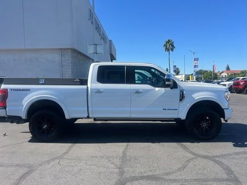 Used 2022 Ford F350 Platinum w/ Tremor Off-Road Package AWD/4WD image 5