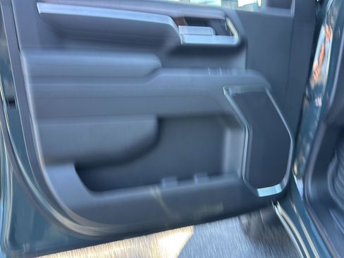 New 2026 Chevrolet Silverado 2500 LT image 16