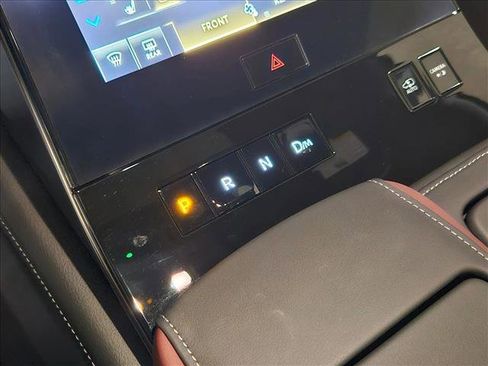 Used 2026 INFINITI QX80 Autograph w/ Premium Cargo Package image 11