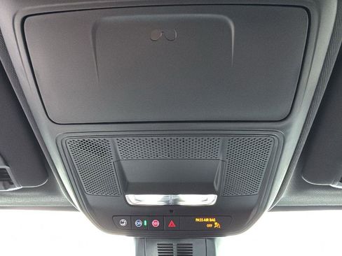 New 2026 GMC Terrain Elevation w/ Elevation Premium Package image 20