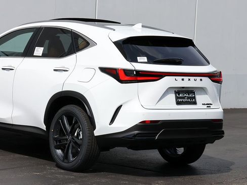 New 2026 Lexus NX 450h+ AWD w/ Luxury Package image 9