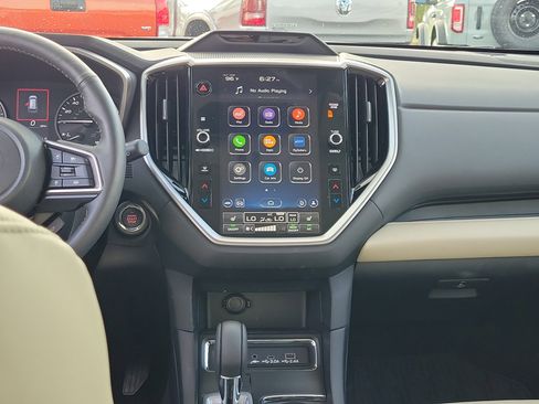 Used 2026 Subaru Ascent Limited AWD/4WD image 19