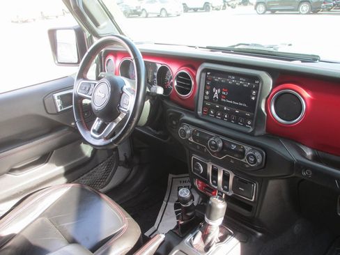 Used 2021 Jeep Wrangler Rubicon image 20