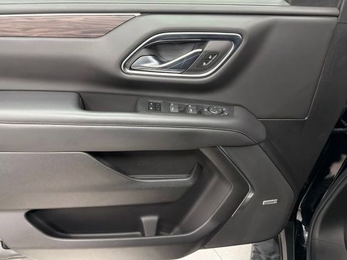 Used 2021 Chevrolet Tahoe Z71 AWD/4WD image 16