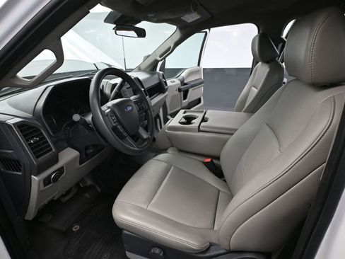 Used 2022 Ford F250 XL w/ Power Equipment Group image 22