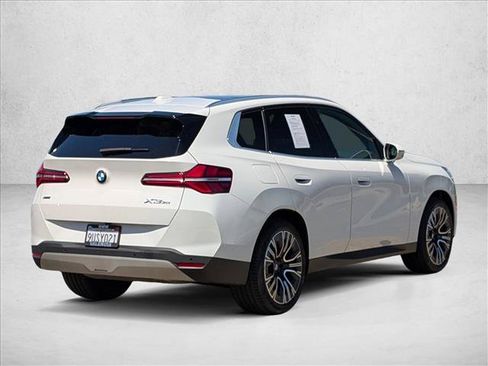 Certified 2025 BMW X3 xDrive30 w/ Premium Package AWD/4WD image 5