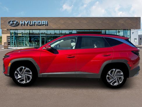 New 2026 Hyundai Tucson Limited AWD/4WD image 3
