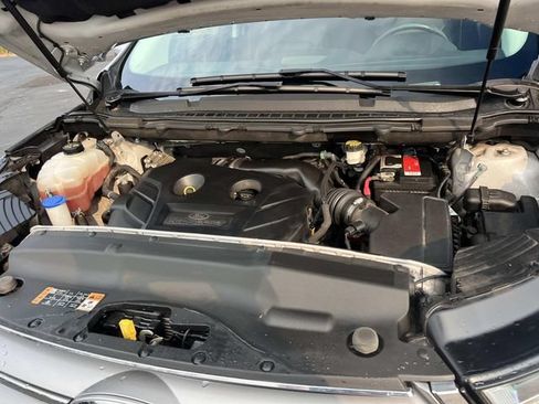 Certified 2017 Ford Edge SEL w/ Equipment Group 201A AWD/4WD image 10