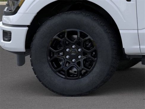 New 2025 Ford F150 XLT w/ Equipment Group 302A MID image 19
