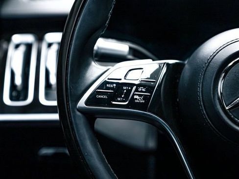 Used 2024 Mercedes-Benz Maybach S 580 4MATIC image 19