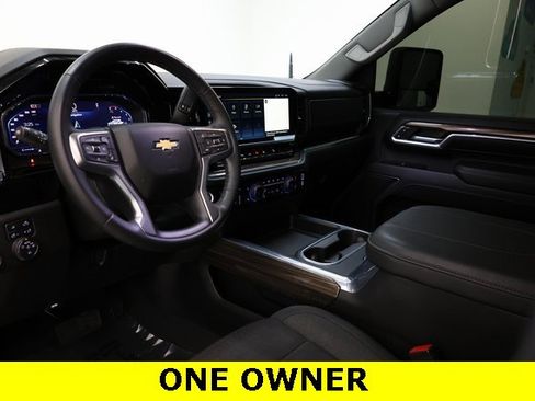 Used 2024 Chevrolet Silverado 2500 LT w/ Texas Edition image 8