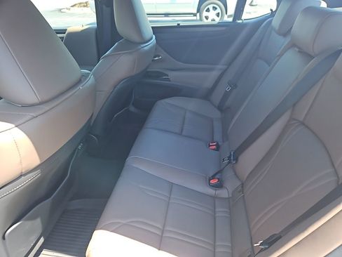 Used 2025 Lexus ES 350 Ultra Luxury image 5