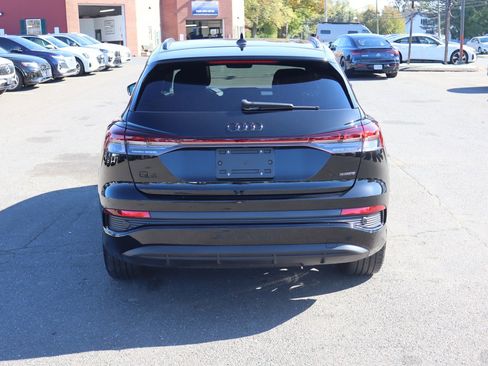 Used 2024 Audi Q4 e-tron Premium Plus w/ Premium Plus image 6