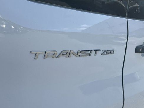 Used 2024 Ford Transit 250 Low Roof w/ Exterior Upgrade Package image 28