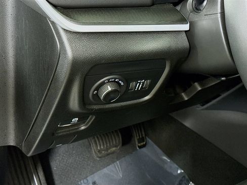 Used 2025 Jeep Grand Cherokee Laredo X AWD/4WD image 20