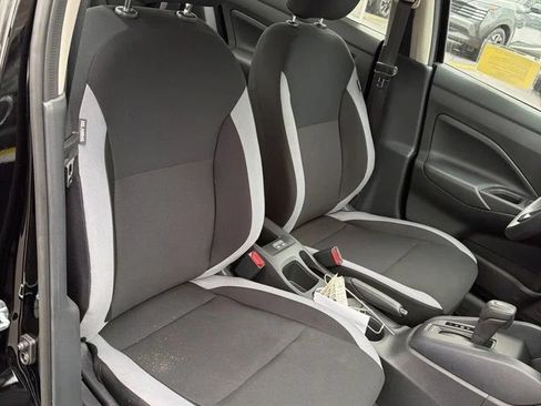 Used 2025 Nissan Versa S w/ Trunk Package FWD image 22