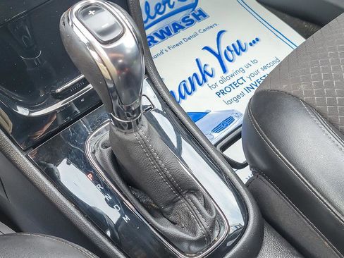 Certified 2018 Buick Encore Preferred image 16