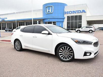 Used 2017 Kia Cadenza Premium