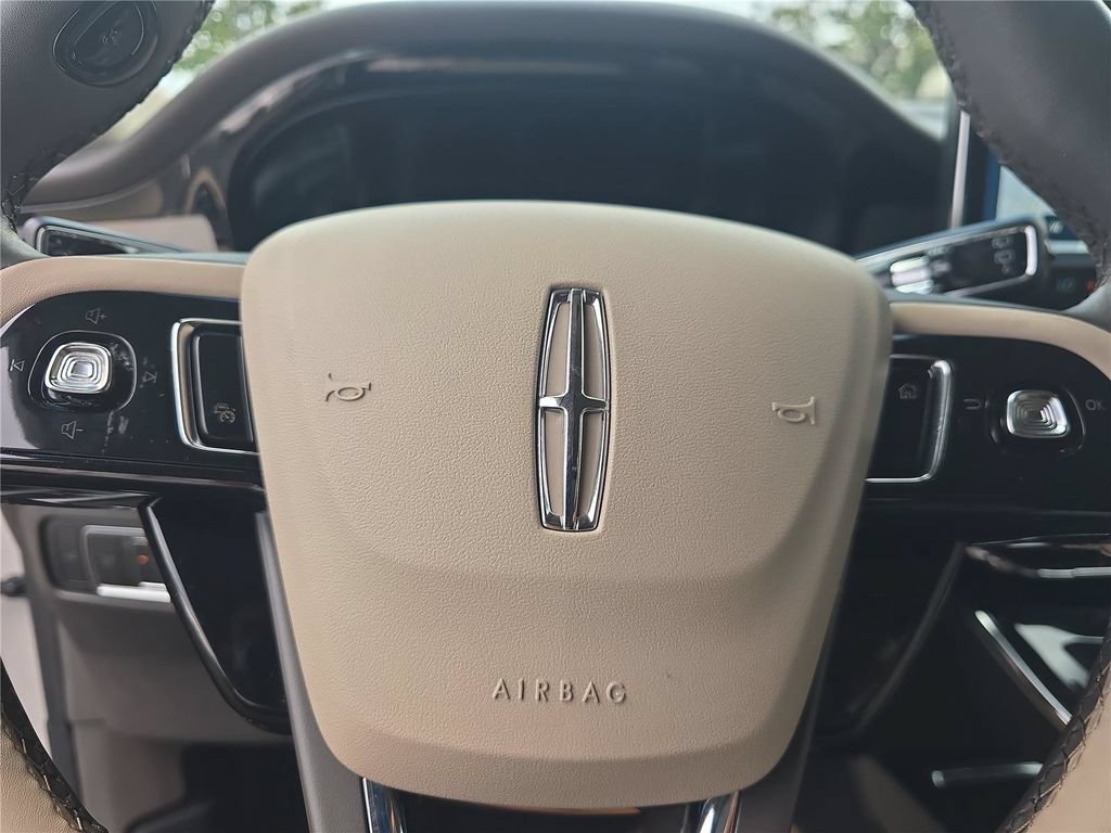 Certified 2024 Lincoln Corsair FWD image 22