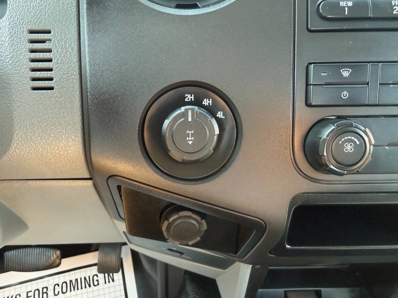 Used 2015 Ford F250 XL AWD/4WD image 16