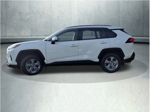 Certified 2023 Toyota RAV4 XLE image 5