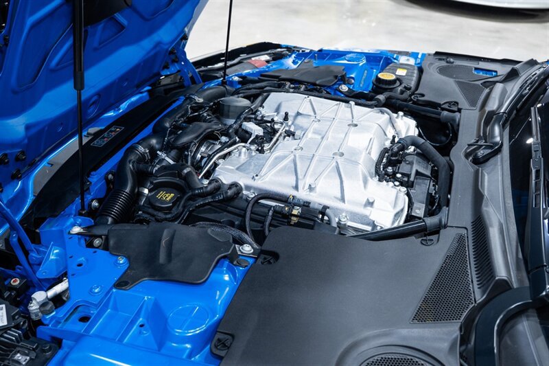 Used 2018 Jaguar F-TYPE SVR AWD/4WD image 39