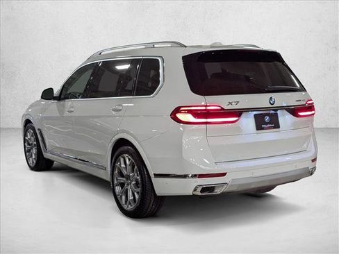 New 2026 BMW X7 xDrive40i image 8