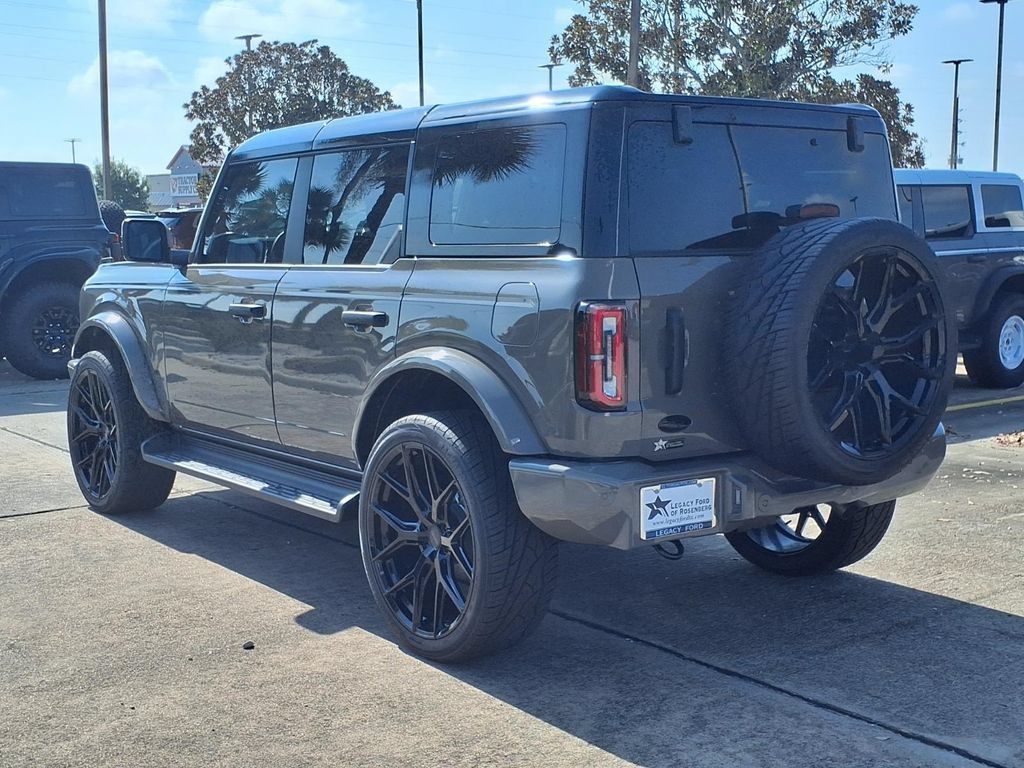 New 2026 Ford Bronco Outer Banks AWD/4WD image 4