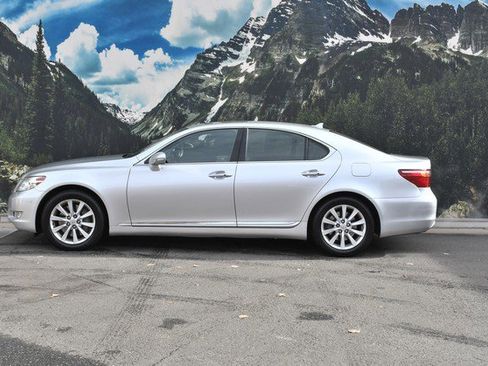Used 2010 Lexus LS 460 AWD image 7