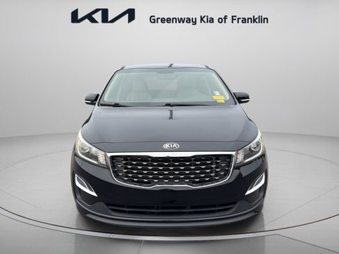 Used 2019 Kia Sedona EX FWD image 2