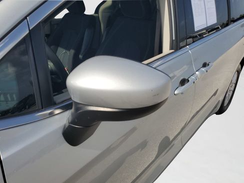 Used 2023 Chrysler Voyager LX FWD image 24