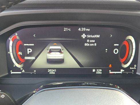 Certified 2025 Nissan Rogue Platinum image 24