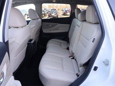 Used 2023 Nissan Murano SL w/ SL Moonroof Package image 11