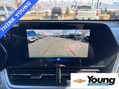 Used 2025 Chevrolet Trax LT image 23