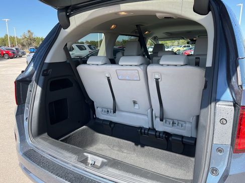 Certified 2026 Honda Odyssey EX-L image 9