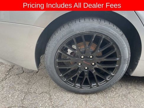 Used 2023 Toyota Camry SE FWD image 11