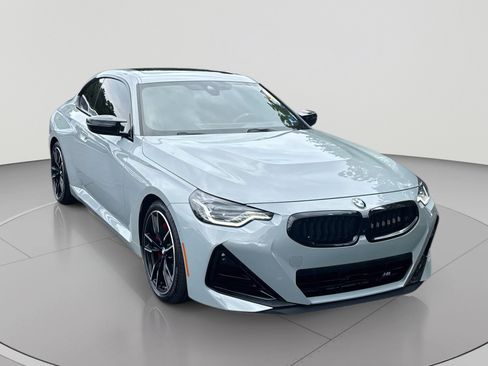 Used 2025 BMW M240i Coupe RWD image 8