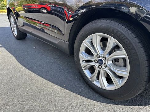 Certified 2021 Ford Edge Titanium w/ Cargo Accessory Package image 11