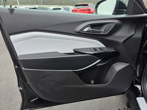 New 2026 Chevrolet Trax LT w/ LT Convenience Package image 10